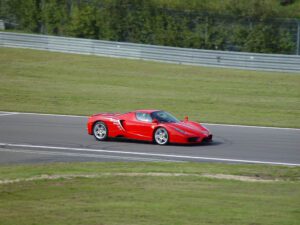 2002_Ferrari_Enzo50