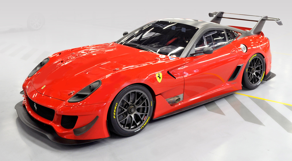 2012_Ferrari_599XXEvoluzione-0-1024