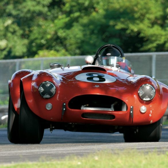 Lorne Leibel powers through the Oak Tree turn in his 1964 Shelby Cobra 289. Photo: Fred Lewis