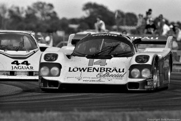 Al Holbert Lowenbrau Porsche 962, Group 44 Bob Tullius Jaguar XJR5, 1985 24 Hours of Daytona