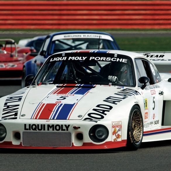 Racing their ex-Whittington Brothers Porsche 935 were Michael Föveny and Stefan Roitmayer. Photo: Peter Collins