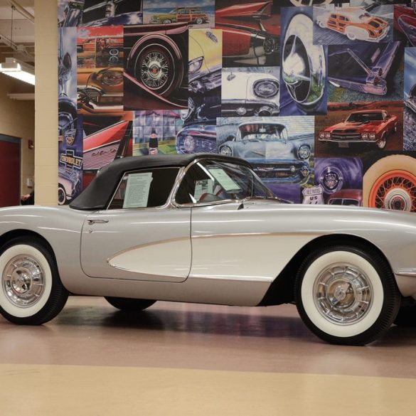 1957 Chevrolet Corvette (sold at $99,000).