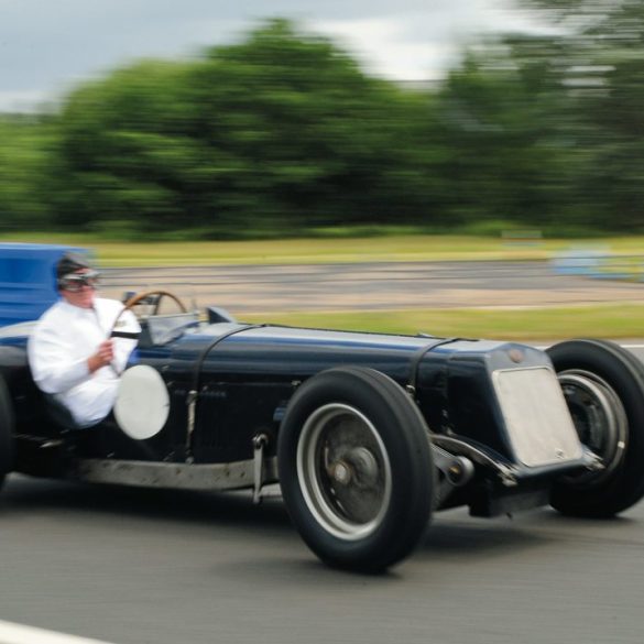 Sounding wonderful Walter Heale’s GP Delage D6-60 circulates the track. Photo: Peter Collins