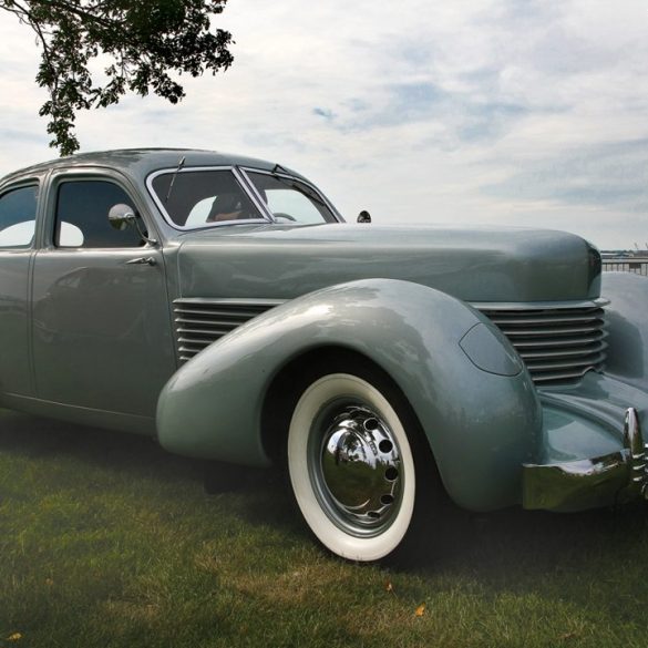 1936 Cord 810 Winchester Sedan - Josh and Betty Malks.Photo: JR Schabowski JR Schabowski