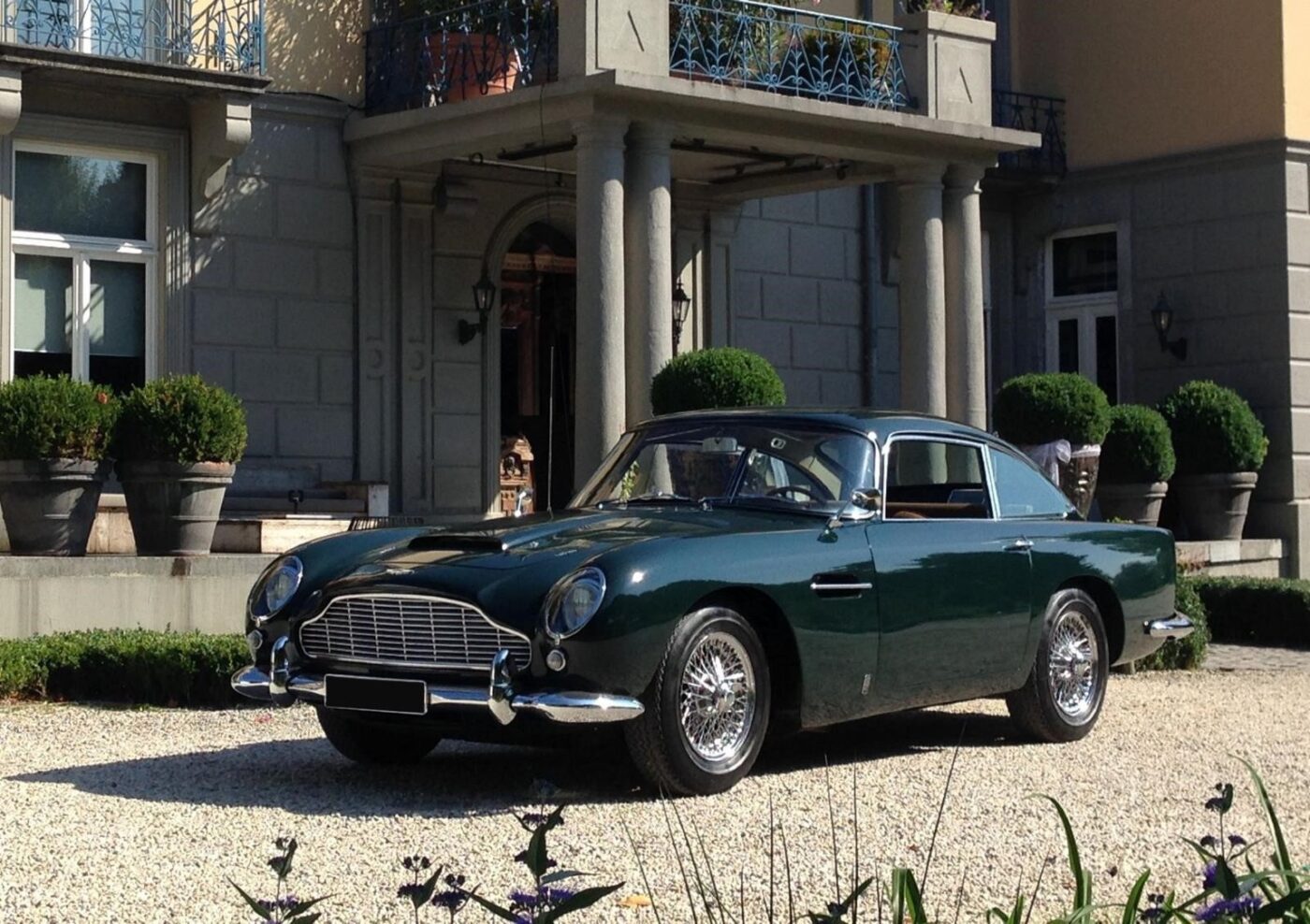 Aston martin db5 1964