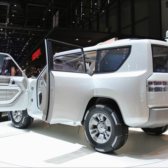 2006 Geneva Motor Show -6