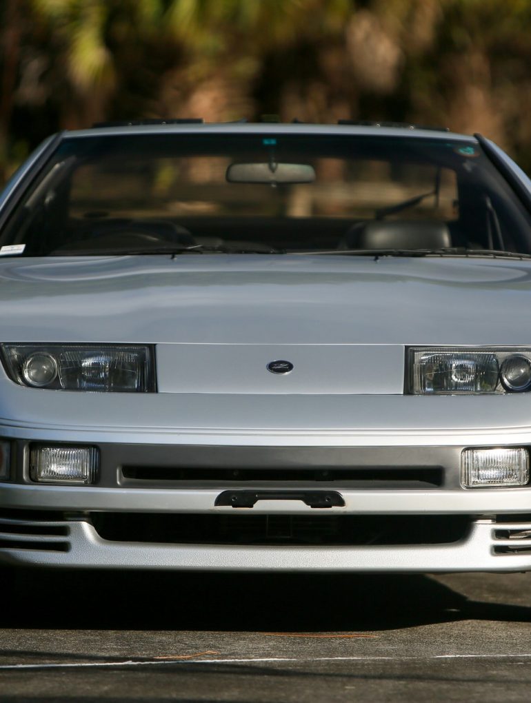 Front view of silver 1990 Nissan 300ZX Twin Turbo