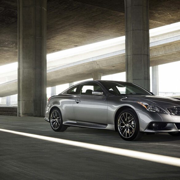 2011 Infiniti IPL G Coupe