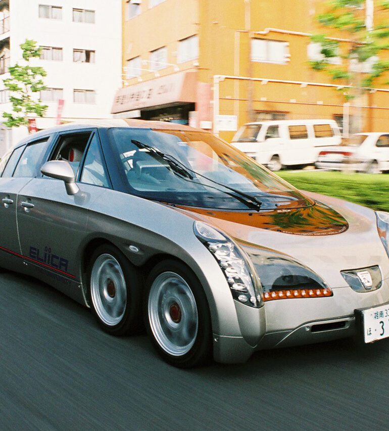 2005 Eliica 1st Prototype