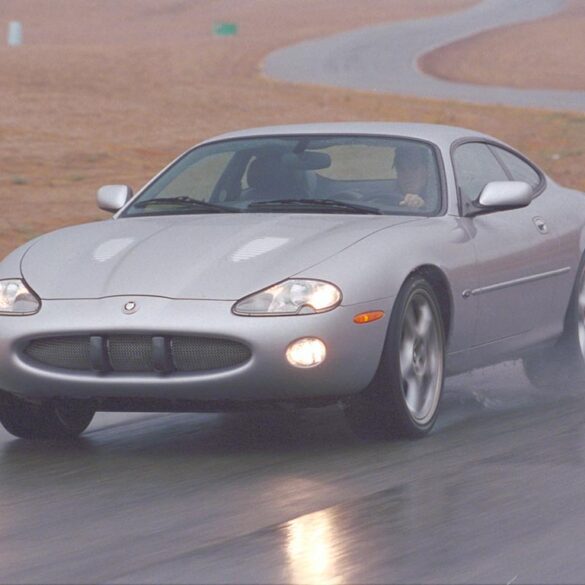 2000 Jaguar XKR Silverstone Edition