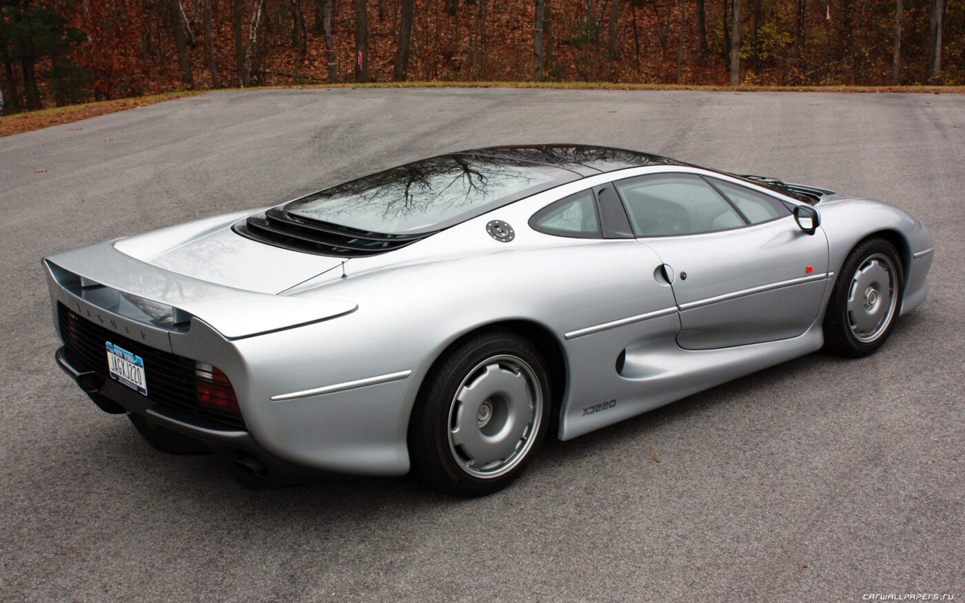 Jaguar xj220 фары