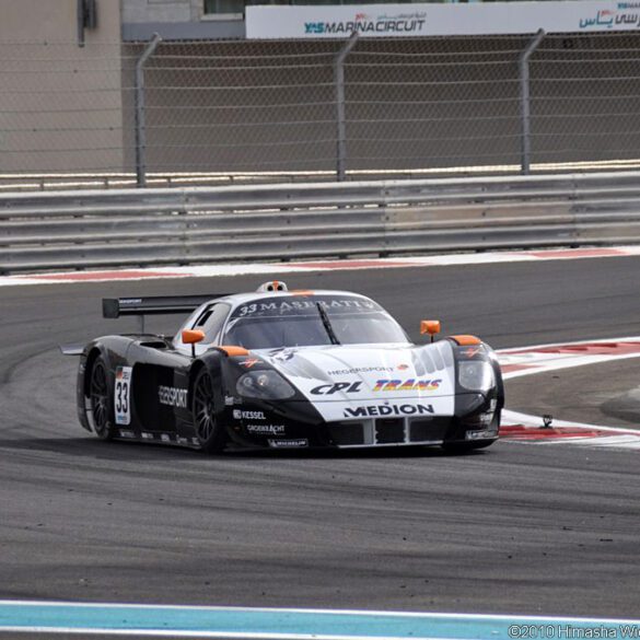 2010 FIA GT1 World Championship in Abu Dhabi-1