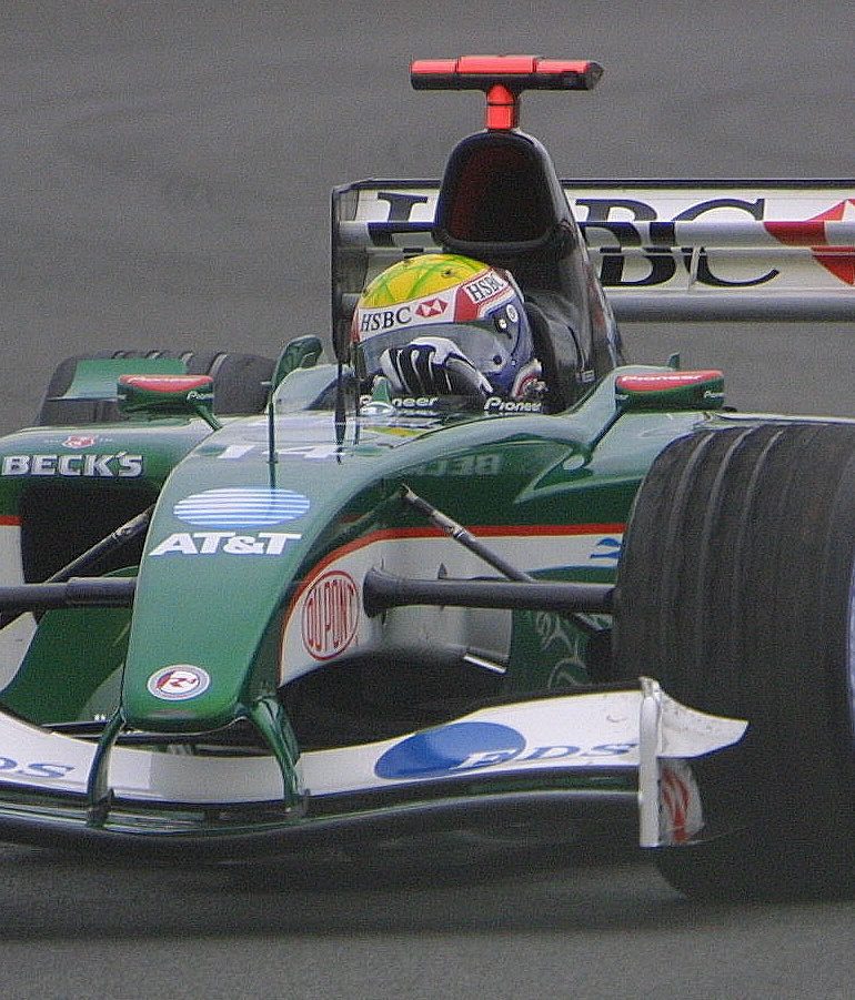 2001 Jaguar R2