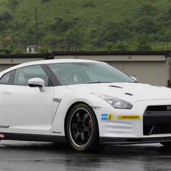 2011 Nissan GT-R Club Track Edition