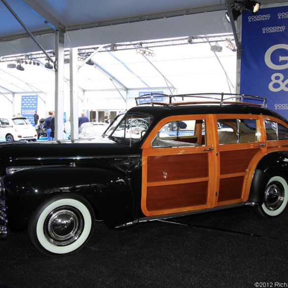 1941 Chrysler Town & Country ‘Barrelback’ Wagon Gallery