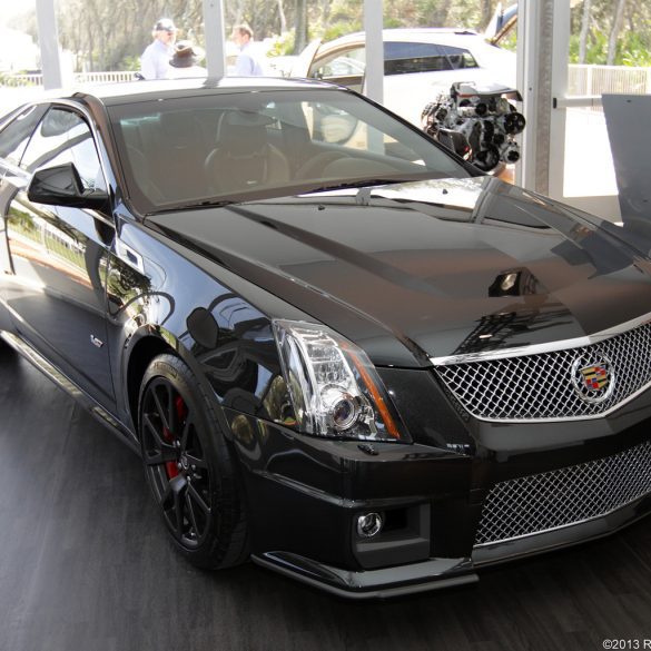 2011 Cadillac CTS-V Coupe Gallery