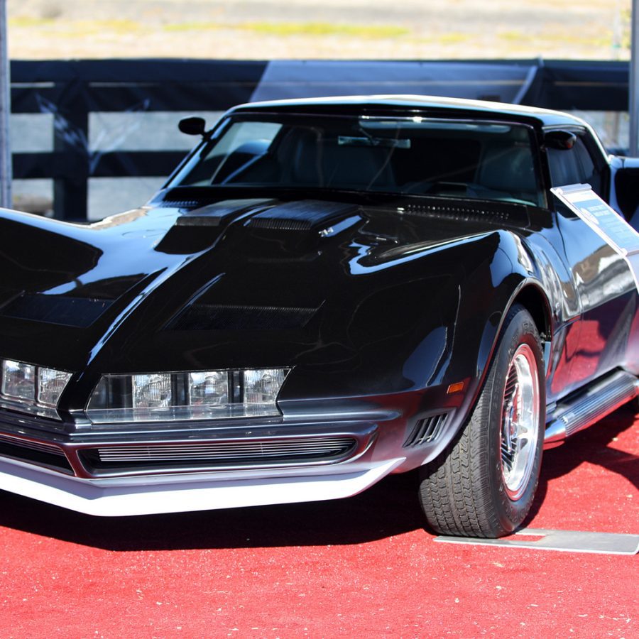 1965 Chevrolet Corvette Mako Shark II