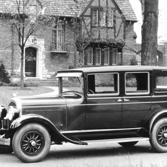 1927→1928 Chrysler 72