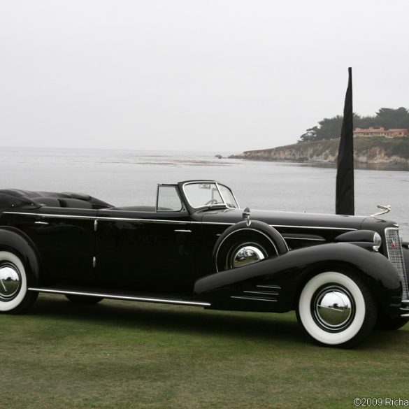 1934 Cadillac Series 452-D/60 V16