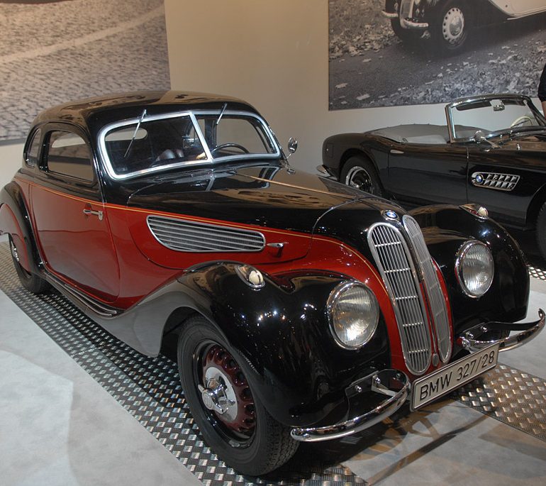 1939 BMW 327/28