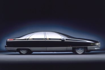 1988 Cadillac Voyage Concept