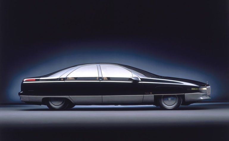 1988 Cadillac Voyage Concept