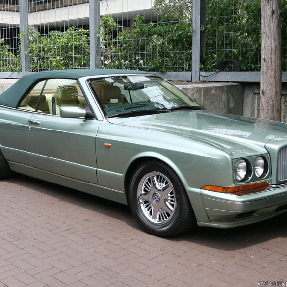 1995→2002 Bentley Azure