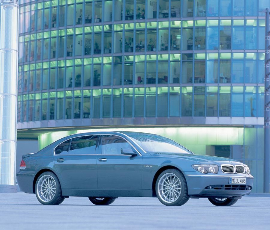 2002 BMW 760i