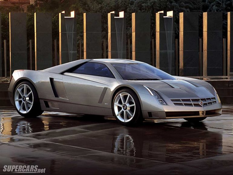 Cadillac cien 2002