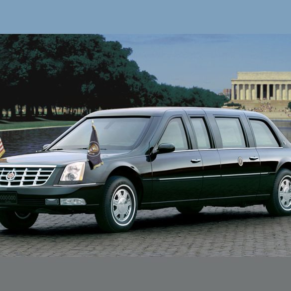 2005 Cadillac DTS Presidential Limousine