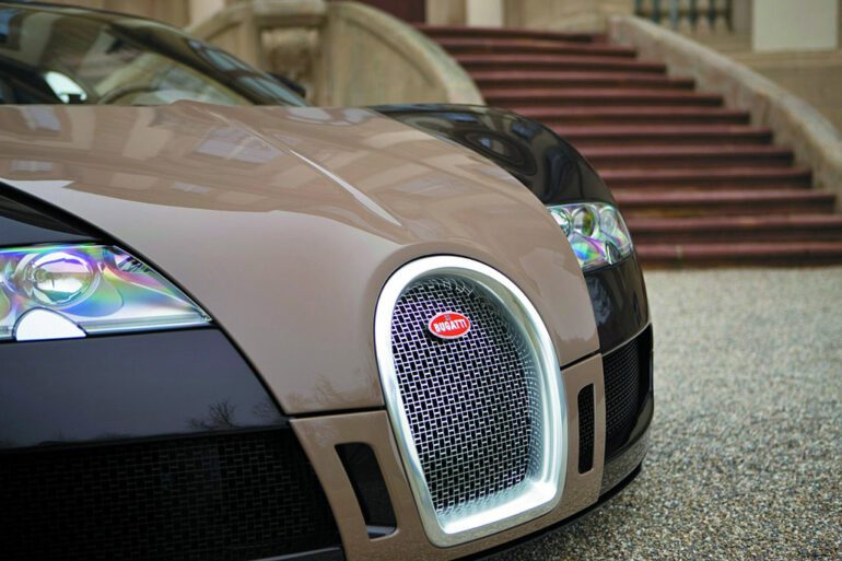 Bugatti 16/4 Veyron Fbg par Hermès