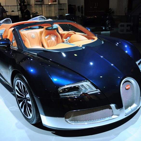 2009 Bugatti 16/4 Veyron Grand Sport ‘Soleil de Nuit’