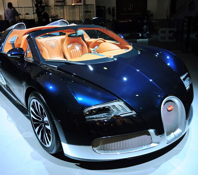 2009 Bugatti 16/4 Veyron Grand Sport ‘Soleil de Nuit’