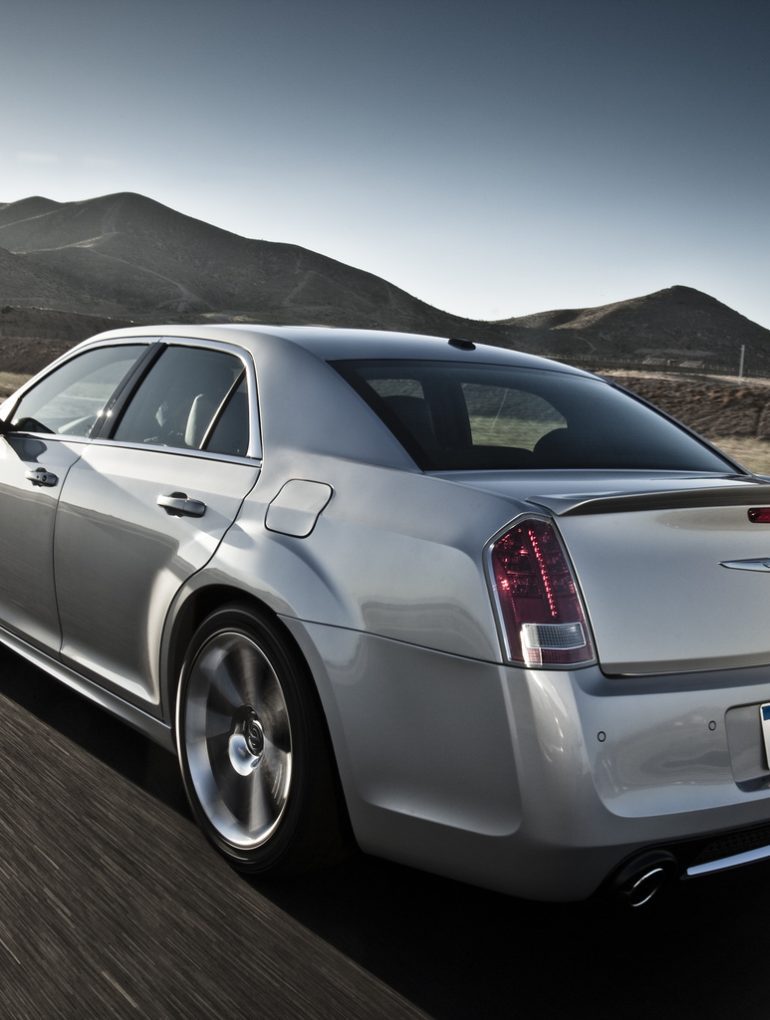 2011 Chrysler 300 SRT8