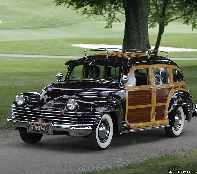 1942 Chrysler Town & Country ‘Barrelback’ Wagon