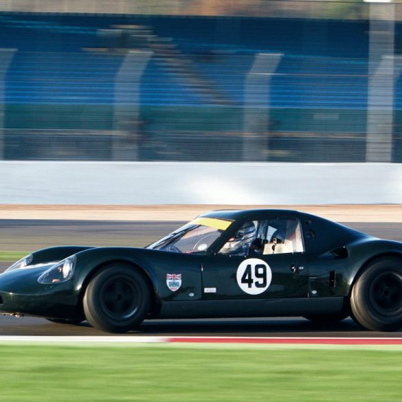 HSCC’s 50-kilometer Closed Wheel contest was won by Will Schryve’s Chevron B6. Photo: Pete Austin