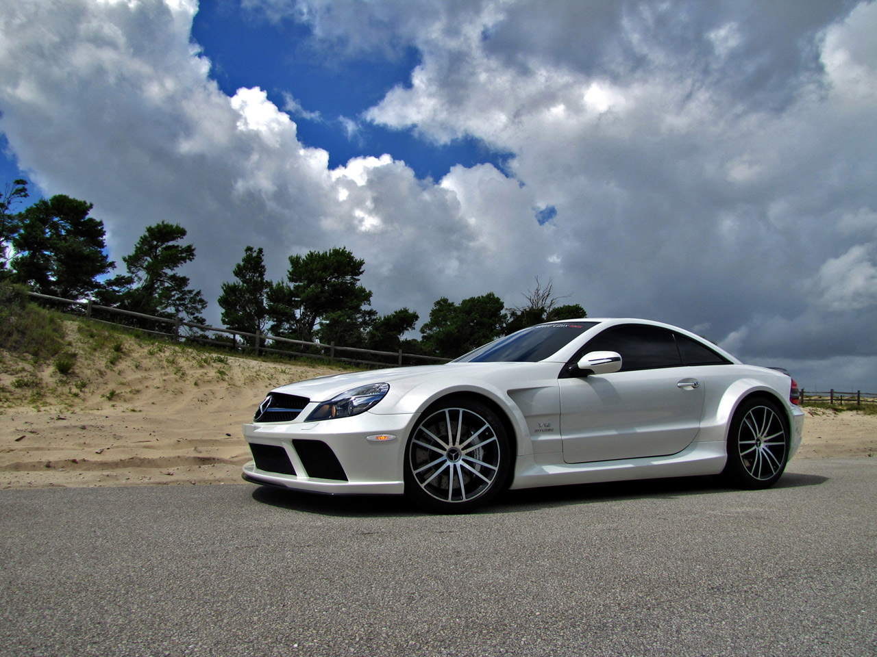 Mercedes Benz SL Black