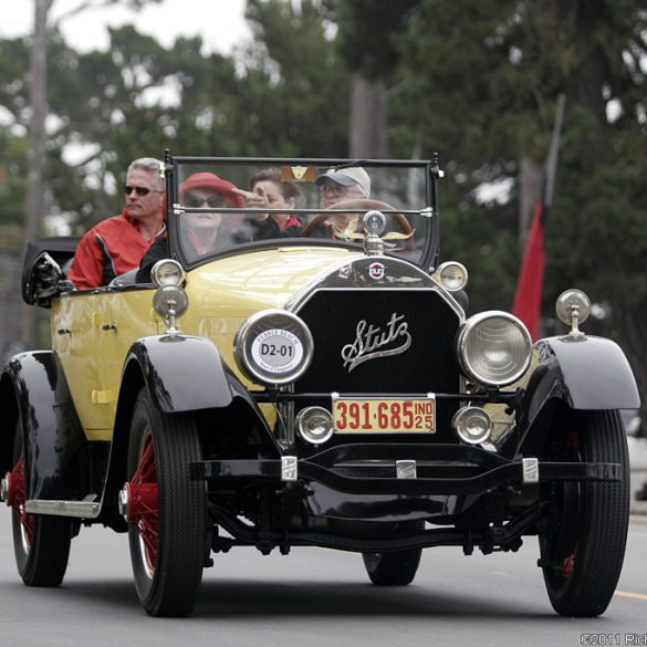 1925 Stutz Series 695