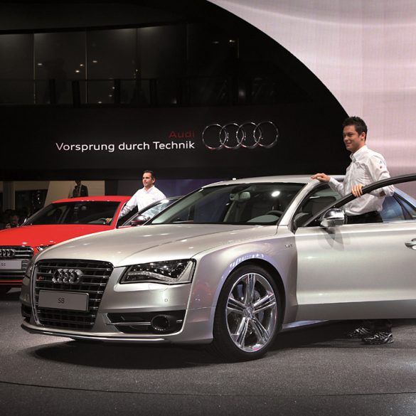 2012 Audi S8