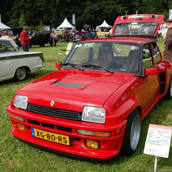 1984 Renault 5 Turbo 2 Gallery