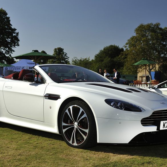 2012 Aston Martin V12 Vantage Roadster