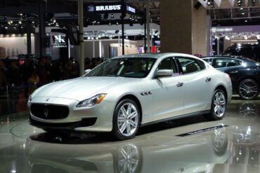 2013 Maserati Quattroporte Gallery