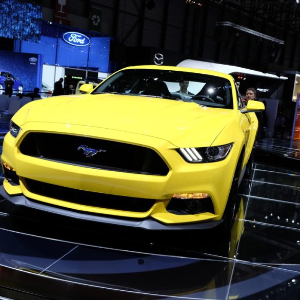 2015 Ford Mustang GT Gallery