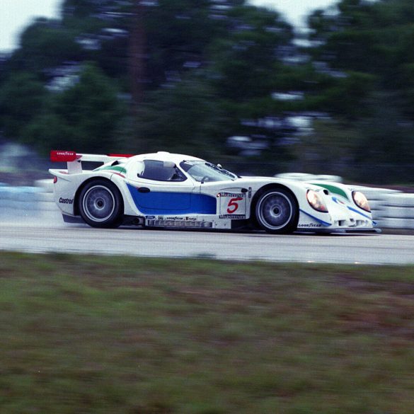 1998 Panoz GTR-1