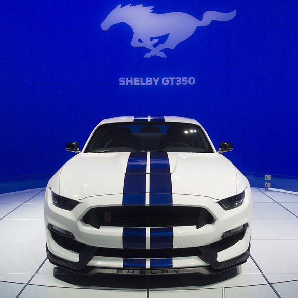 2015 Shelby GT350 Gallery