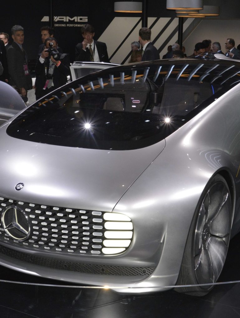 2015 Mercedes-Benz F 015 Luxury in Motion