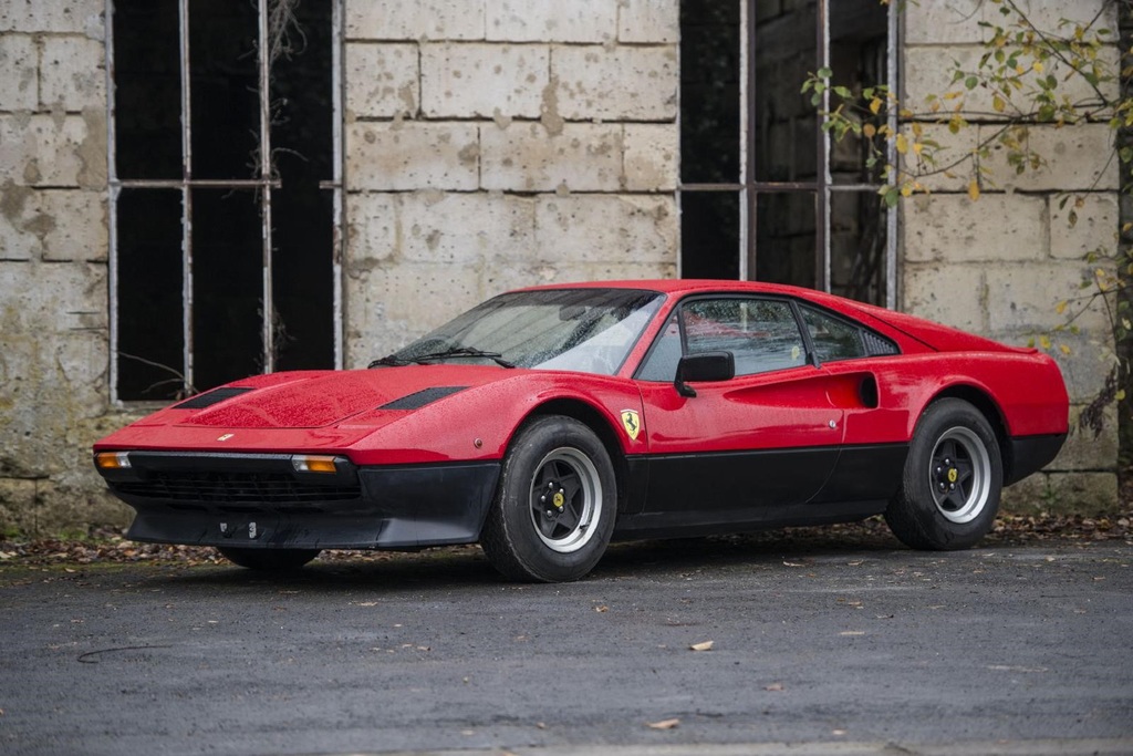 1975→1977 Ferrari 308 GTB Vetroresina