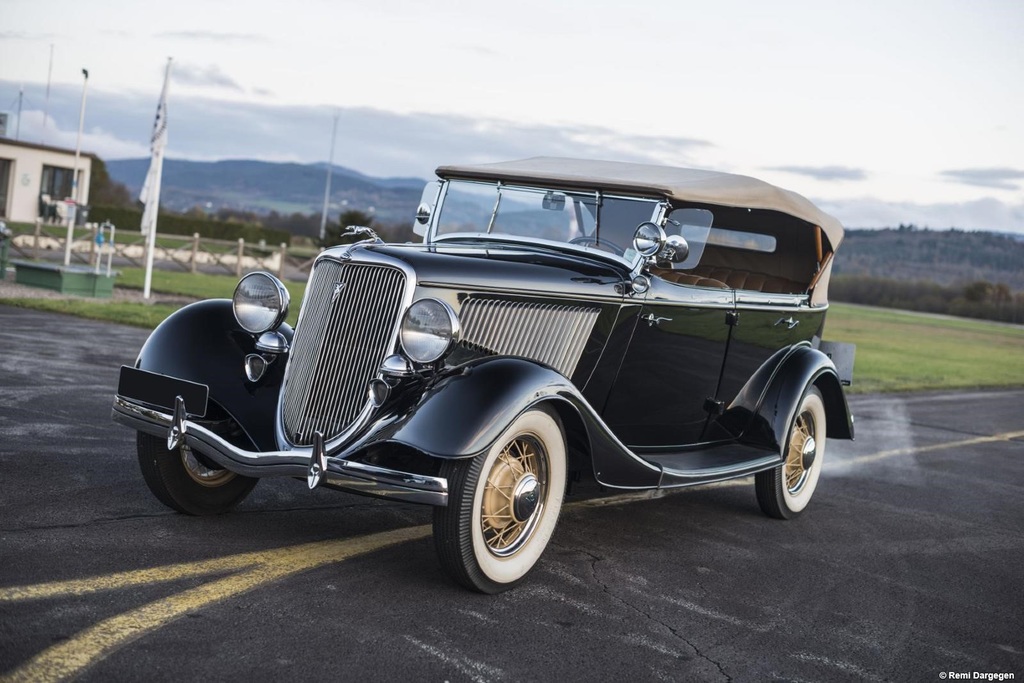 1934 Ford V8