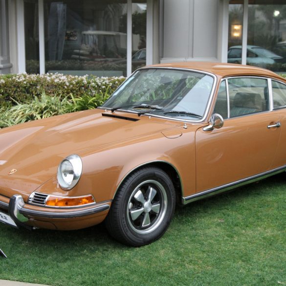 1970 Porsche 911 T 2.2 Coupé Gallery