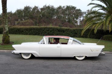 1954 Mercury Monterey XM-800 Gallery